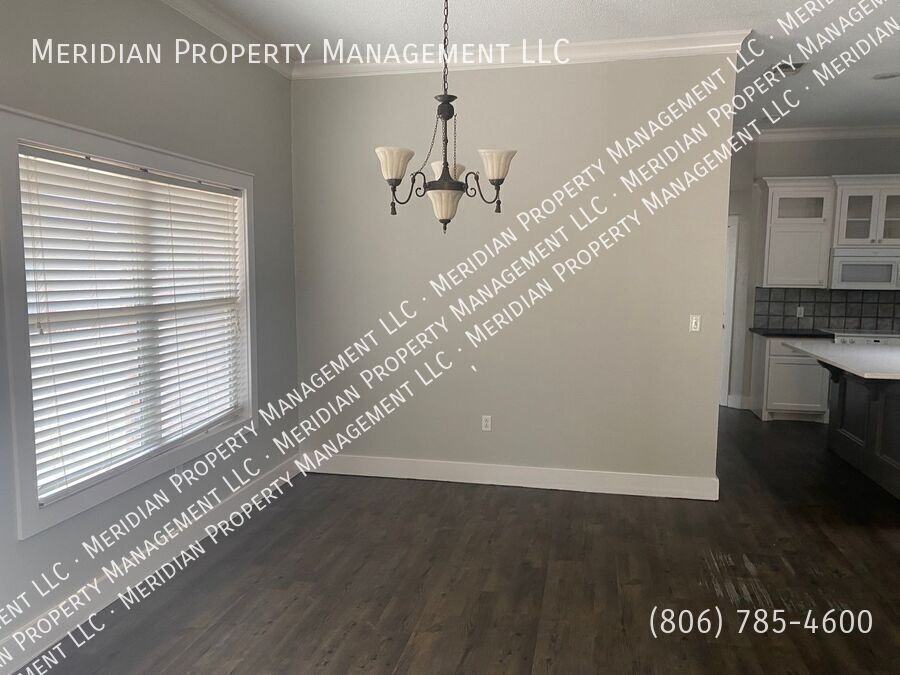 6019 101st Pl - Photo 5 of 15