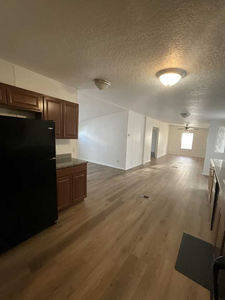 1641 Ridge Dr #NA - Photo 7 of 33