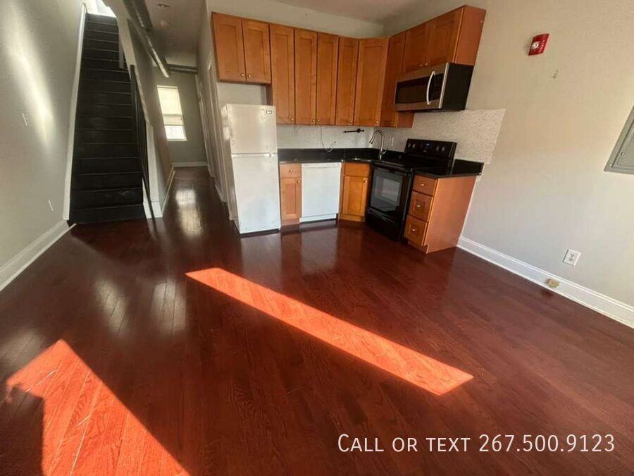 1613 Frankford Ave #3 - Photo 3 of 19