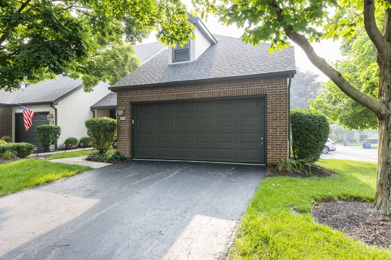 6674 Willow Grove Ln #1 - Photo 3 of 36