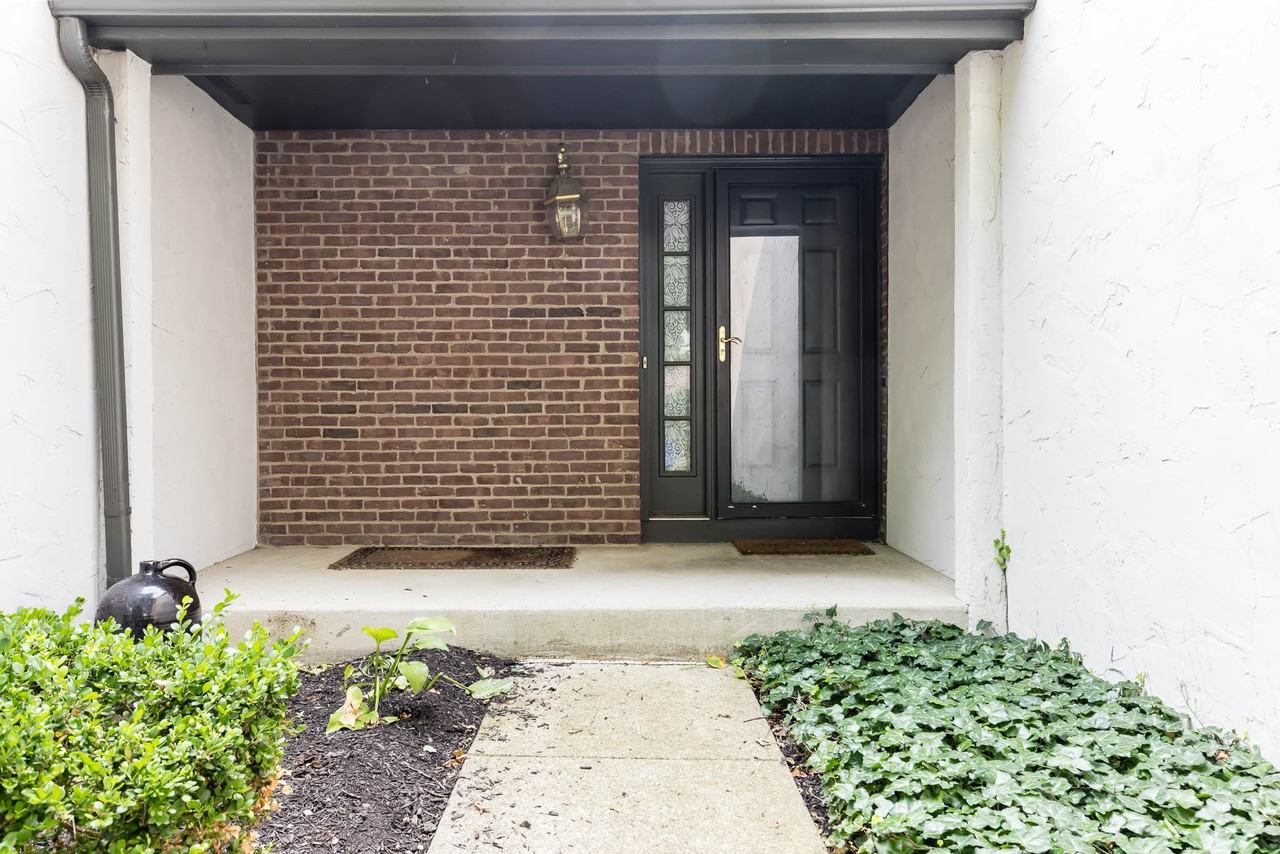 6674 Willow Grove Ln #1 - Photo 5 of 36