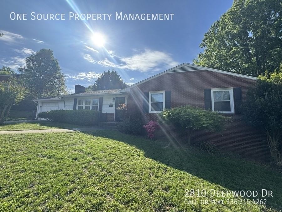 2810 Deerwood Dr - Photo 3 of 28