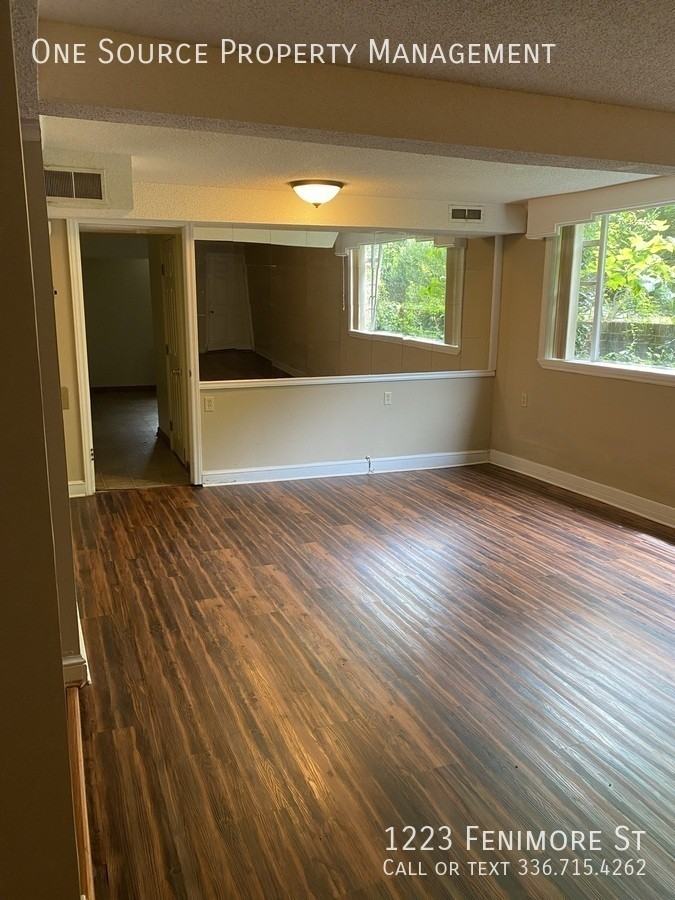 1223 Fenimore St - Photo 4 of 10