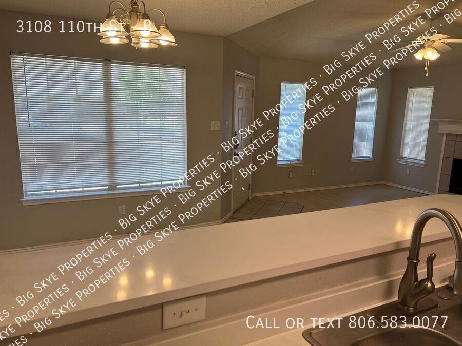 3108 110th St #B - Photo 3 of 11