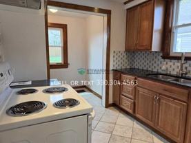 1717 Bedford Ave Sw - Photo 1 of 1