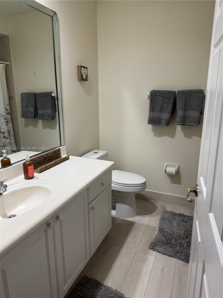 4866 Northwest 108th Passage #4866 - Photo 6 of 16