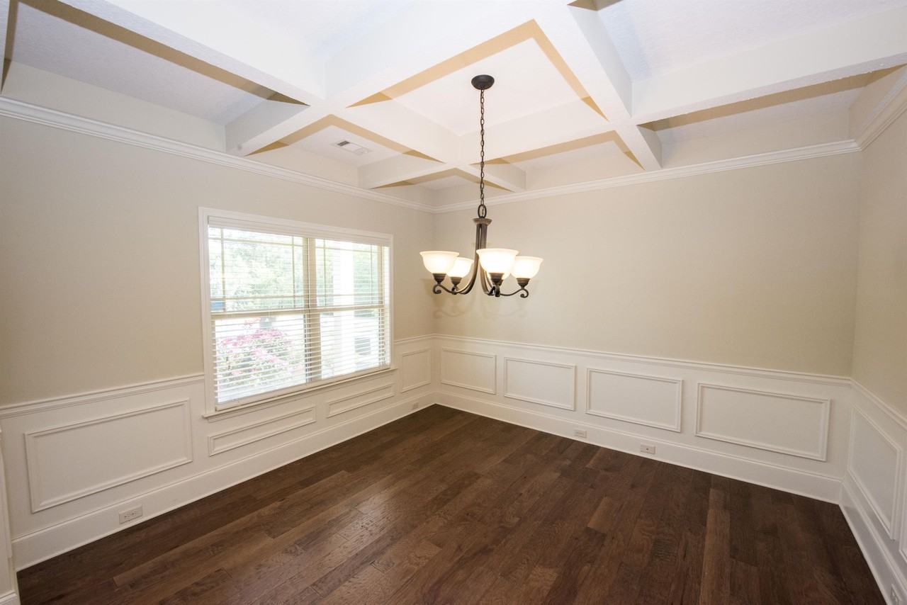 1177 Weatherford St #NA - Photo 3 of 20