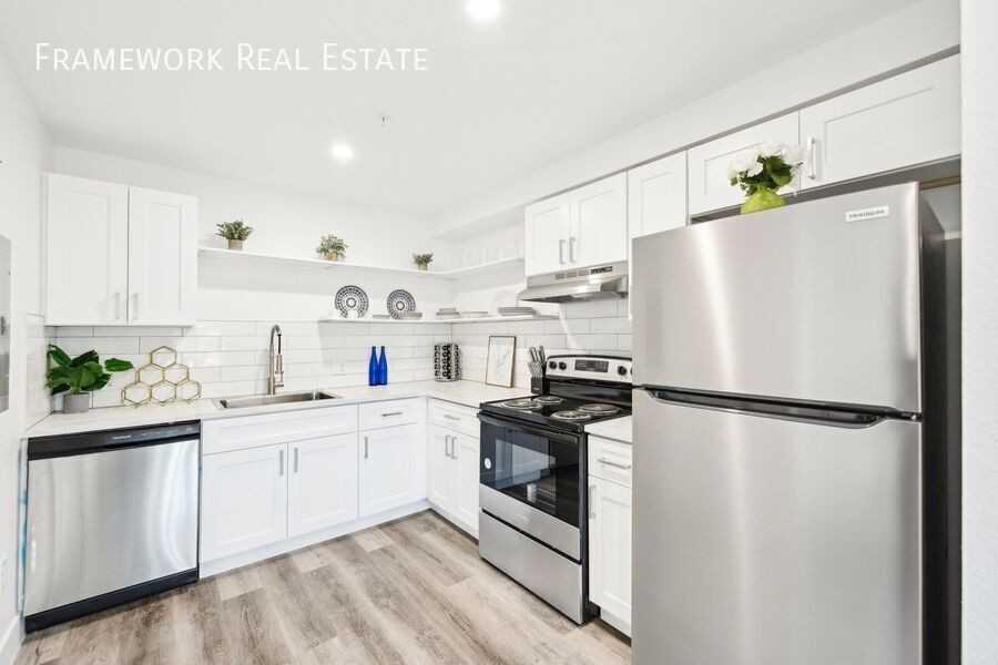 11800 E Colfax Ave #215 - Photo 3 of 50