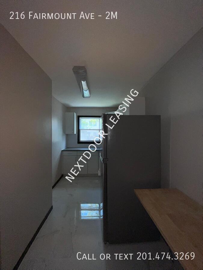 216 Fairmount Ave #2M - Photo 3 of 6