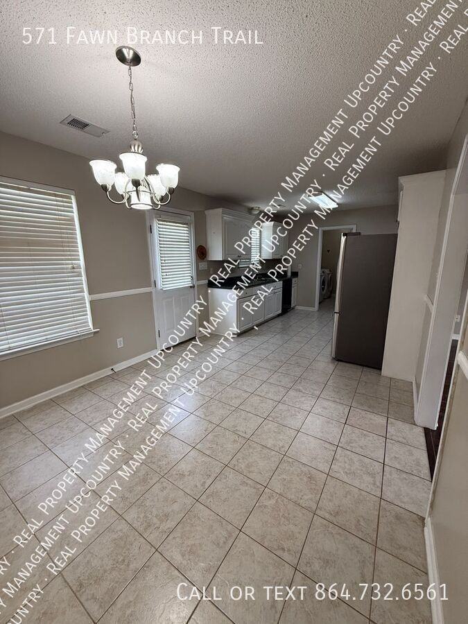 571 Fawn Branch Trl - Photo 4 of 24