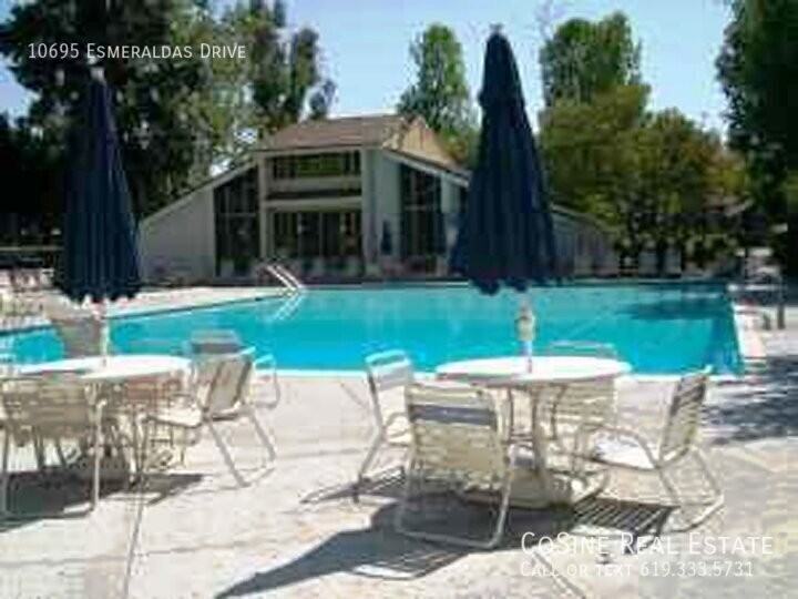 10695 Esmeraldas Dr - Photo 2 of 17
