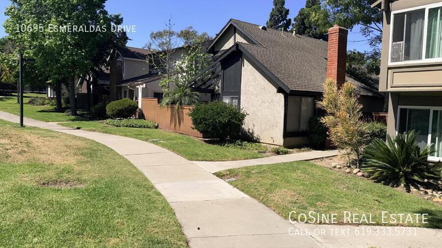 10695 Esmeraldas Dr