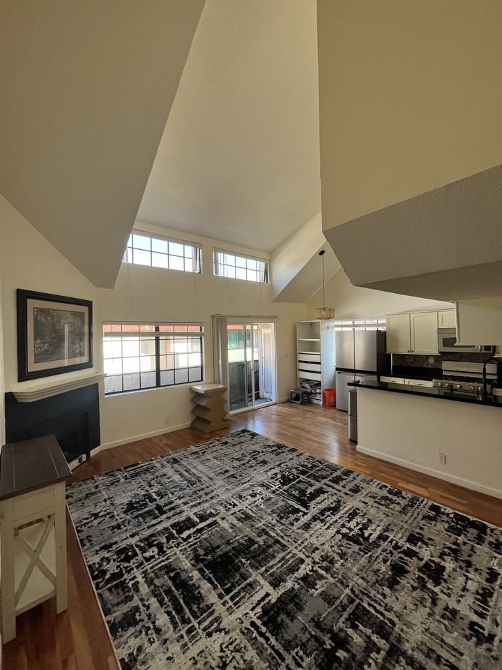15946 Vanowen St #207 - Photo 4 of 32