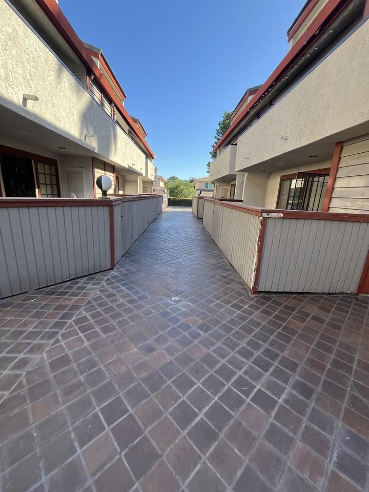 15946 Vanowen St #207 - Photo 6 of 32