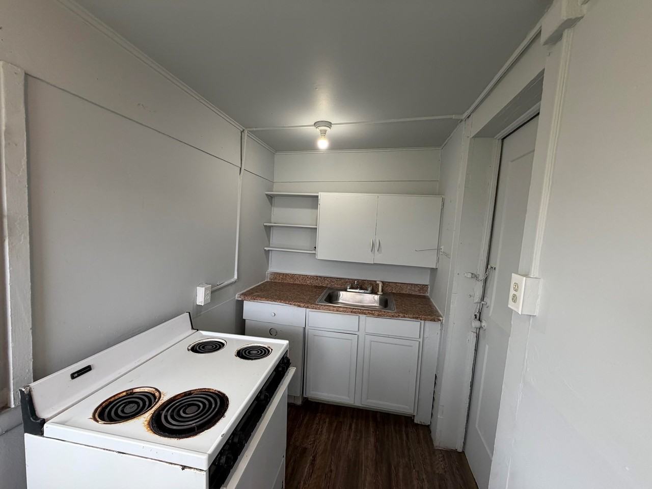 1218 N Walnut St Apt 2s - Photo 4 of 12