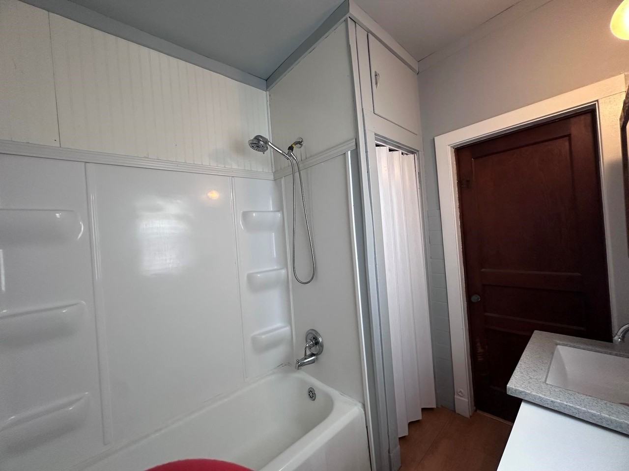 101 S Buchanan St - Photo 5 of 18