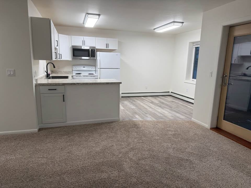 706 Ouida Way #2 - Photo 4 of 12