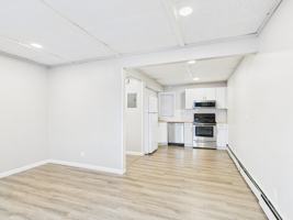 featured image of 246 E 7th Ave #7