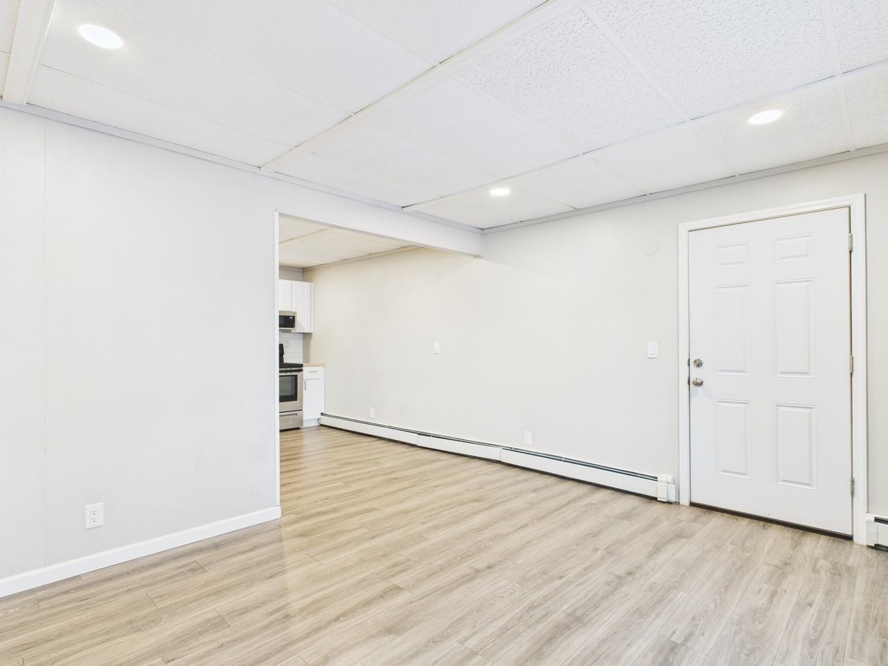 246 E 7th Ave #7 - Photo 3 of 14