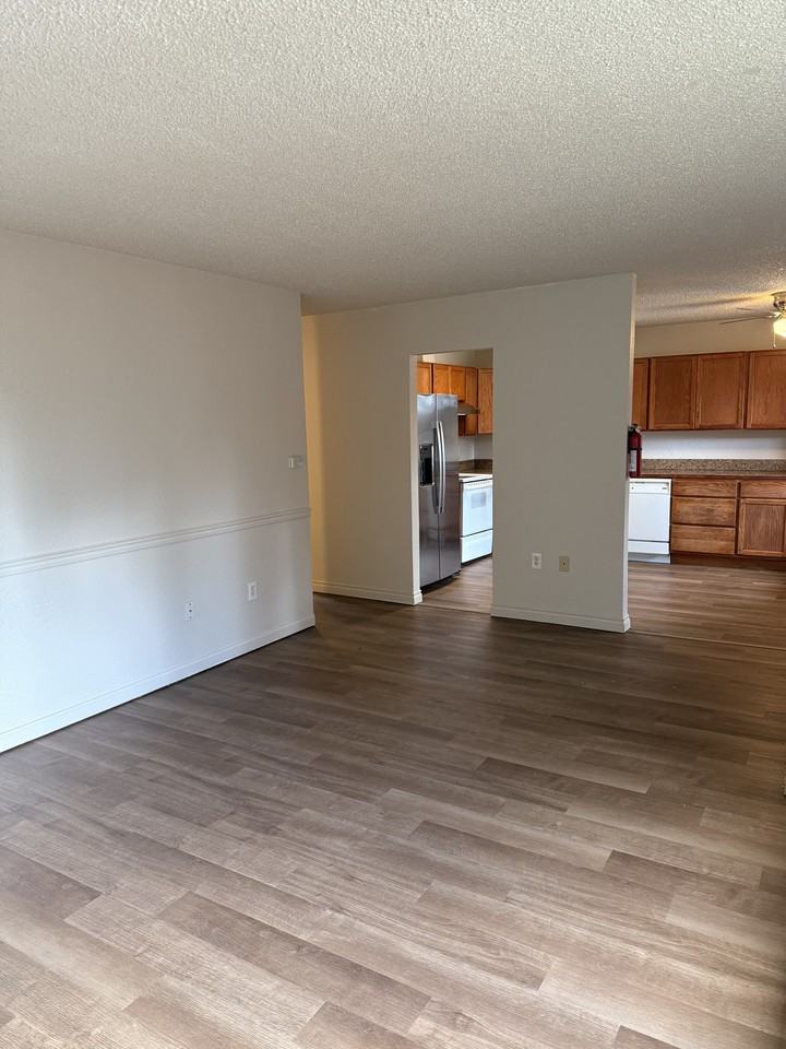 100 B St #9 - Photo 4 of 15