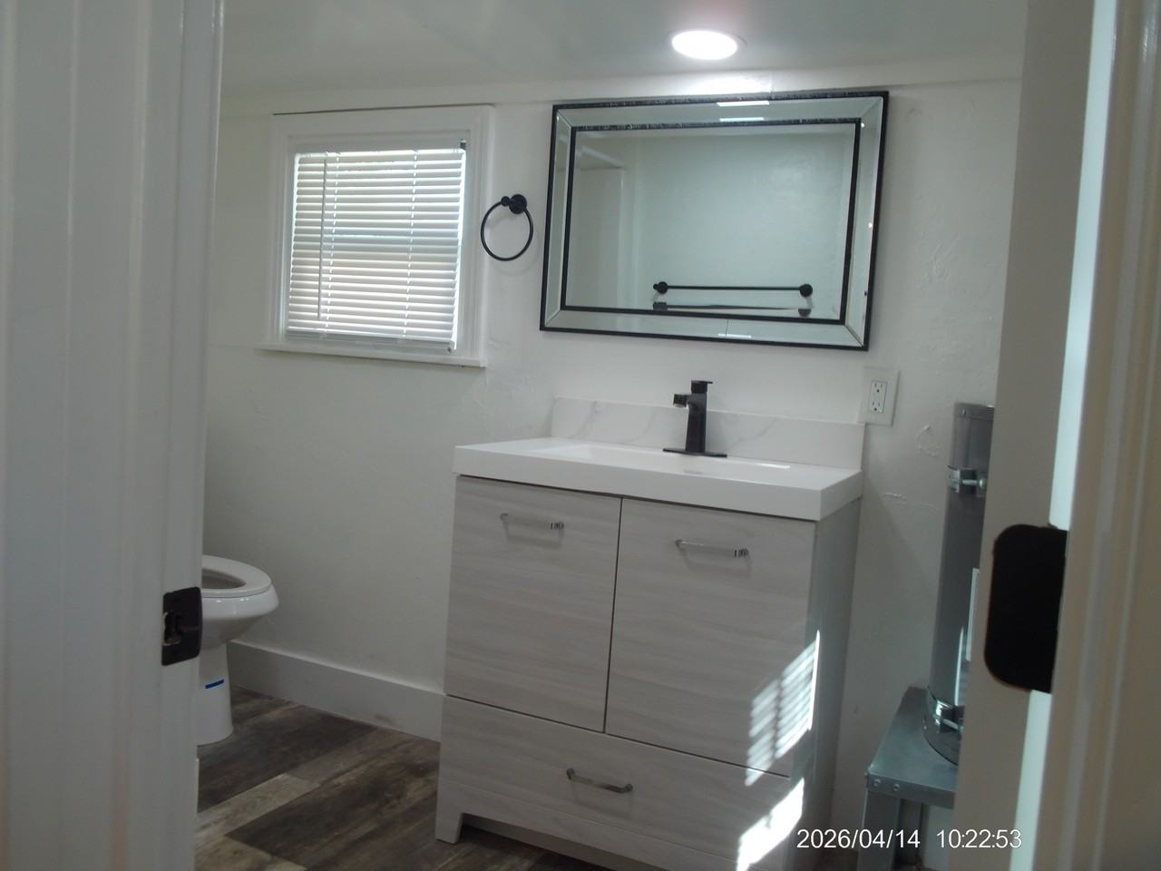 927 Virginia Street - 927 1/2 Virginia Street - Photo 5 of 7