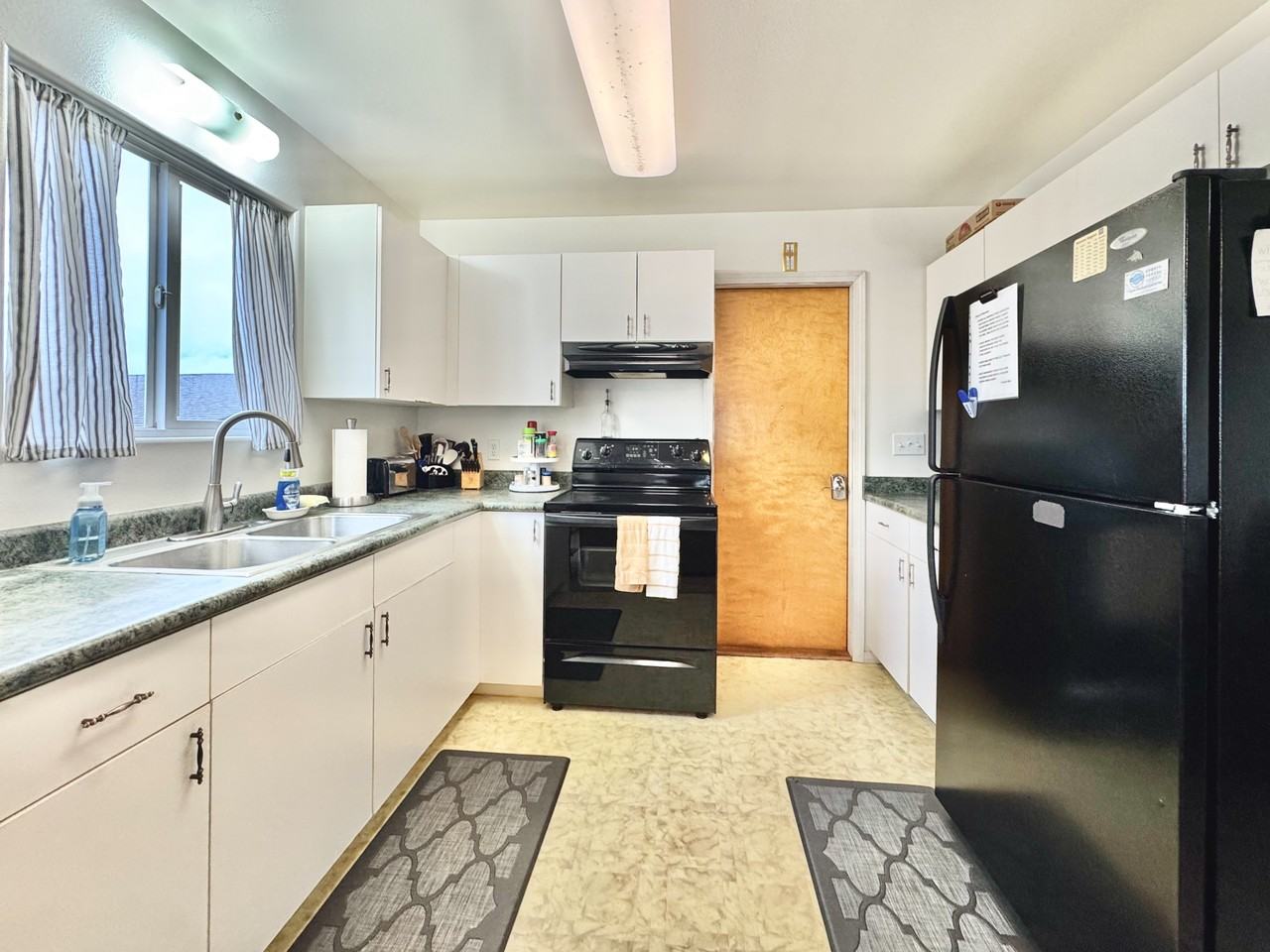 434 Aleo Pl - Photo 4 of 17