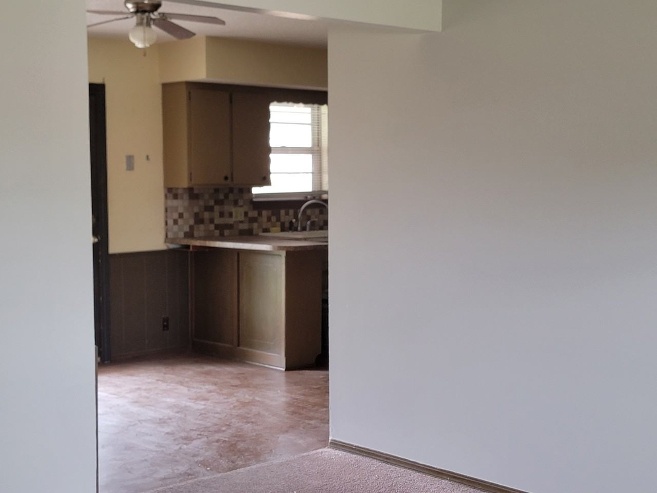 813 W Oxford Ave #1 - Photo 5 of 12