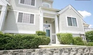 1055 Mayfield Dr #1055 - Photo 2 of 15