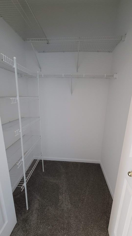 1055 Mayfield Dr #1055 - Photo 5 of 15