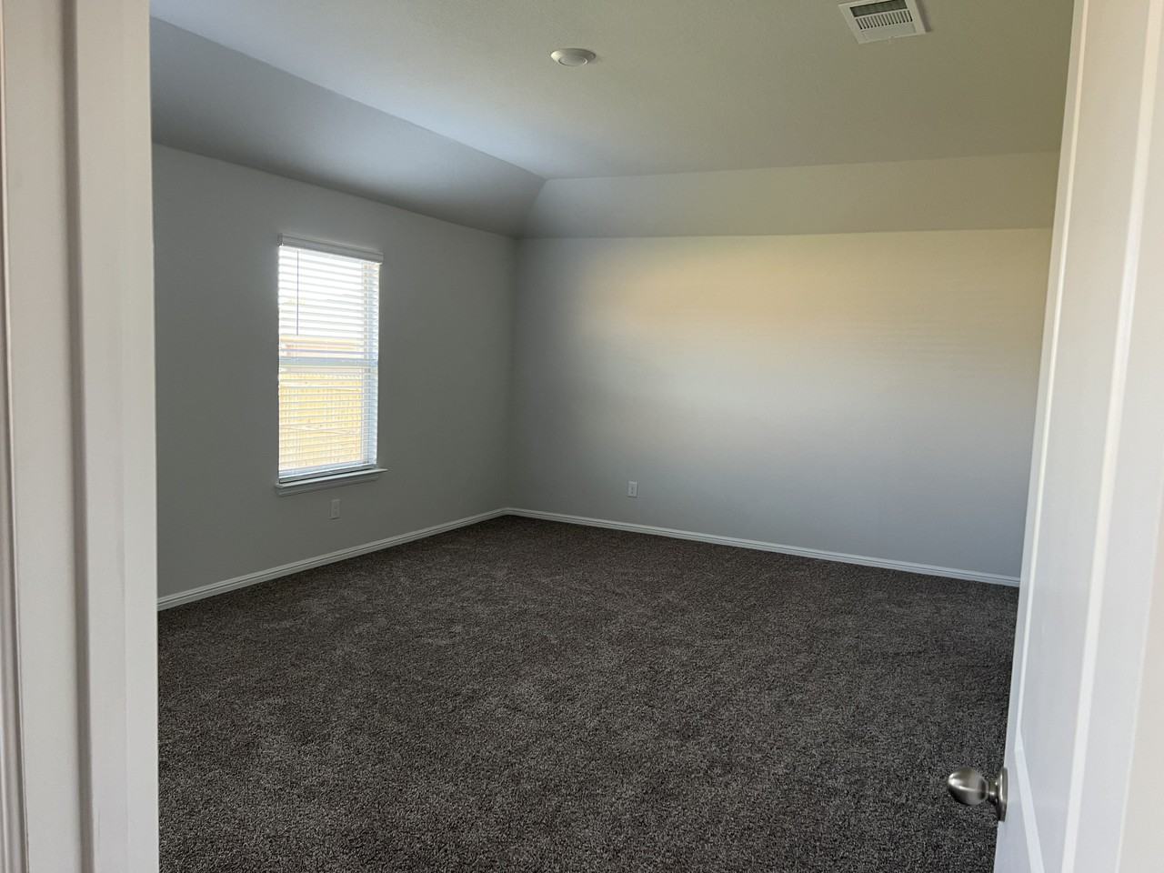 10432 Fort Bird Trl #NA - Photo 7 of 18