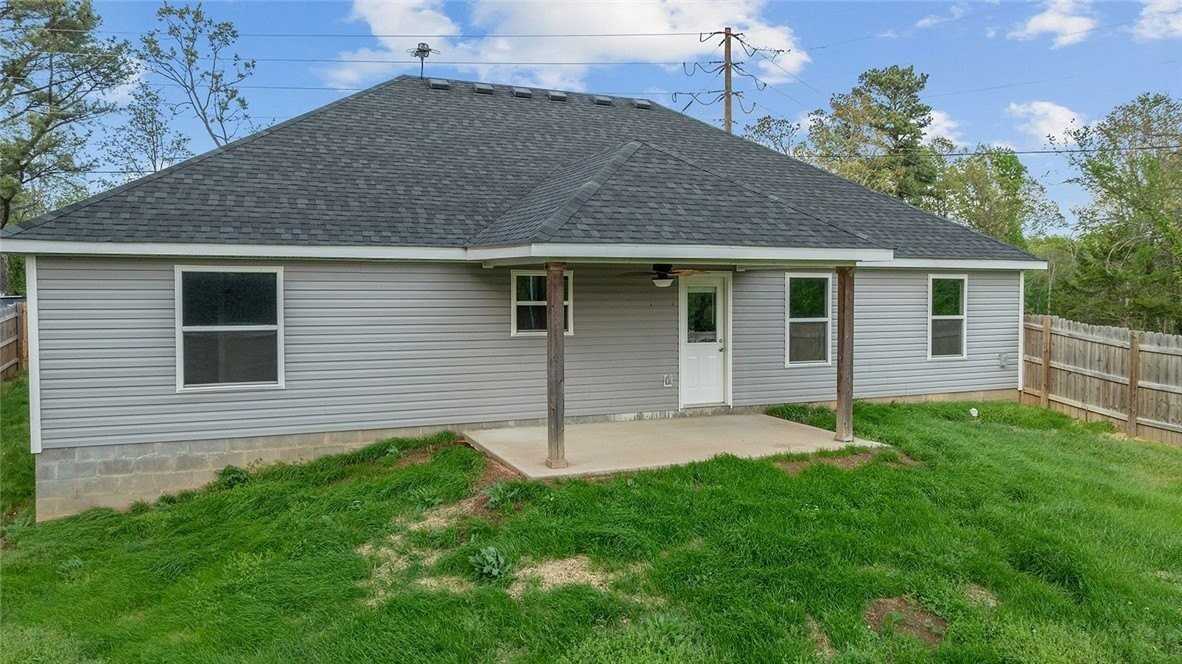 28 Kincardine Dr - Photo 6 of 30