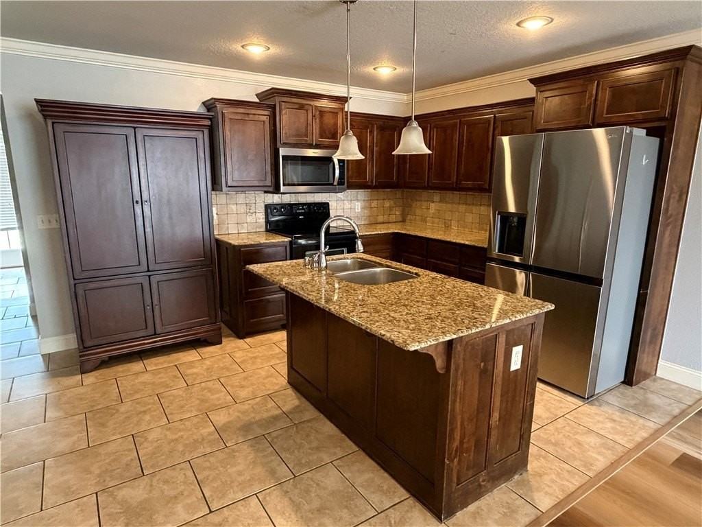 1907 Sw Stonegrove Rd - Photo 3 of 15