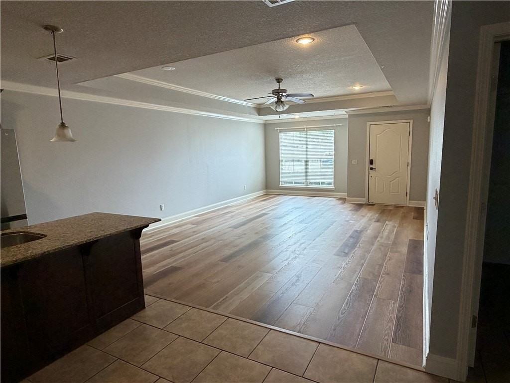 1907 Sw Stonegrove Rd - Photo 4 of 15