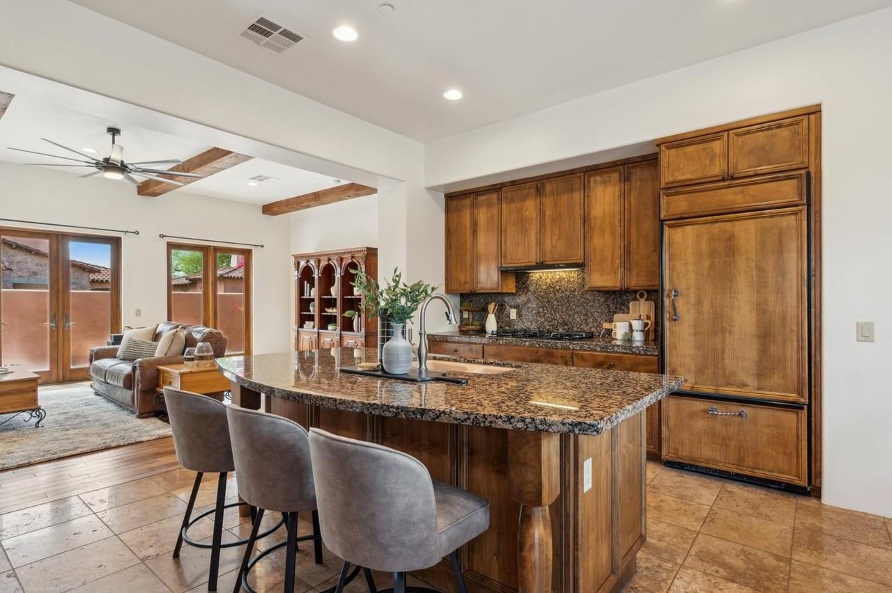 7701 E Golden Eagle Cir - Photo 4 of 28