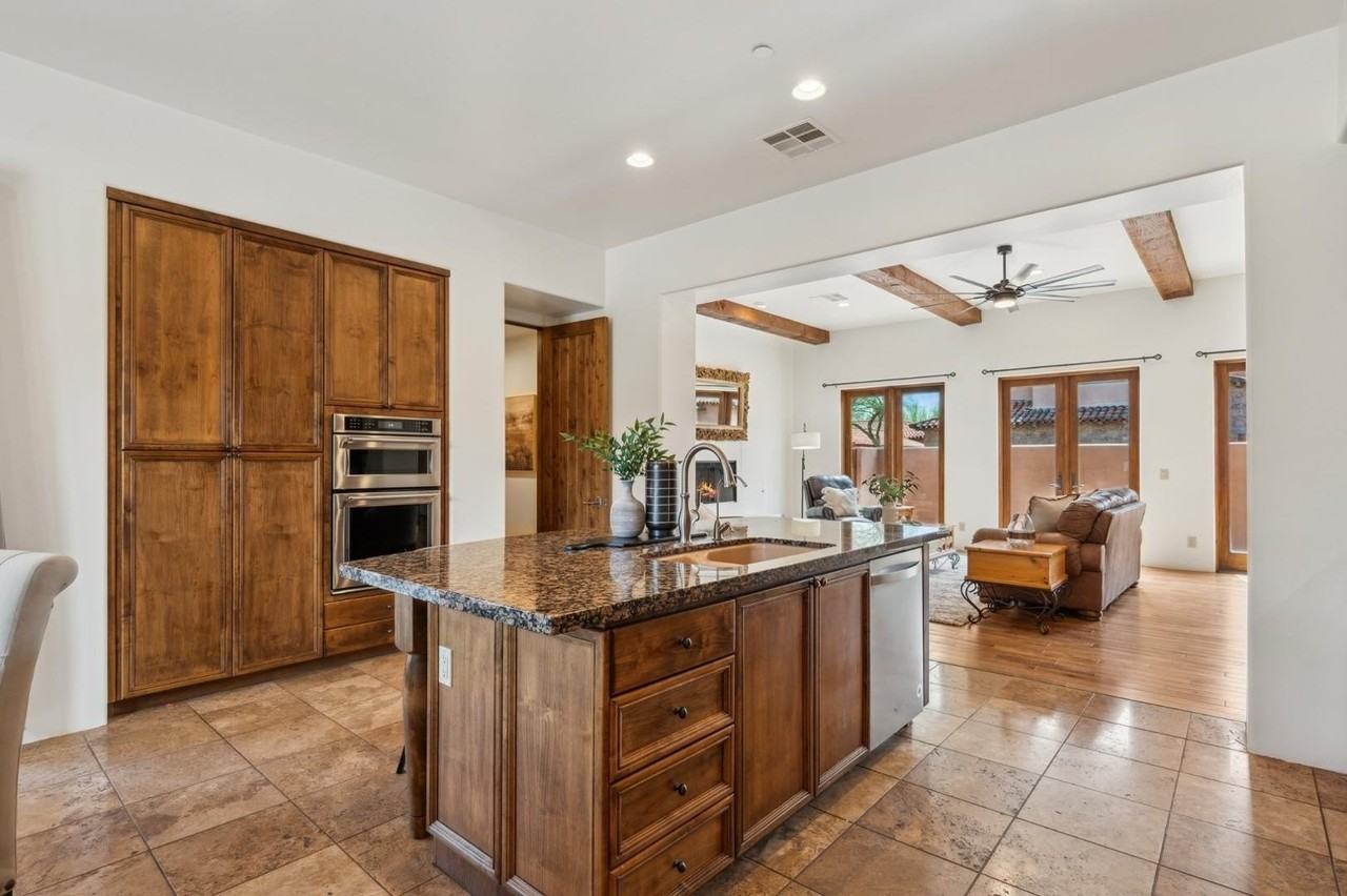 7701 E Golden Eagle Cir - Photo 5 of 28