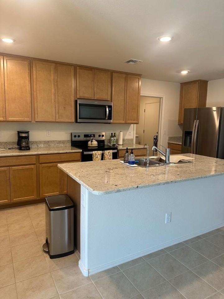 18255 W Pima St - Photo 2 of 12