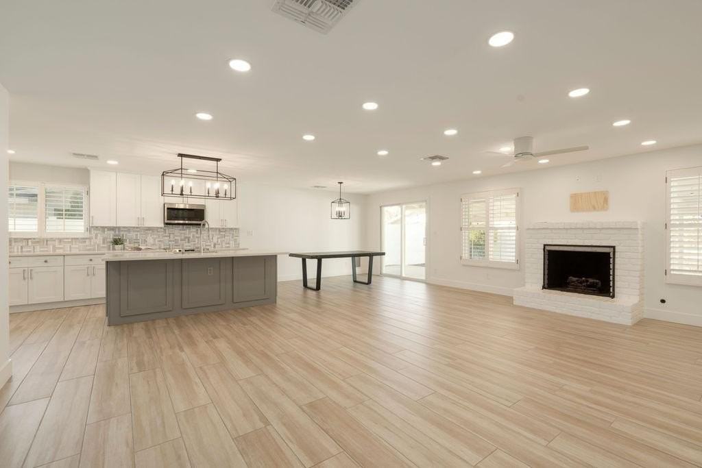 8656 E Solano Dr - Photo 4 of 23