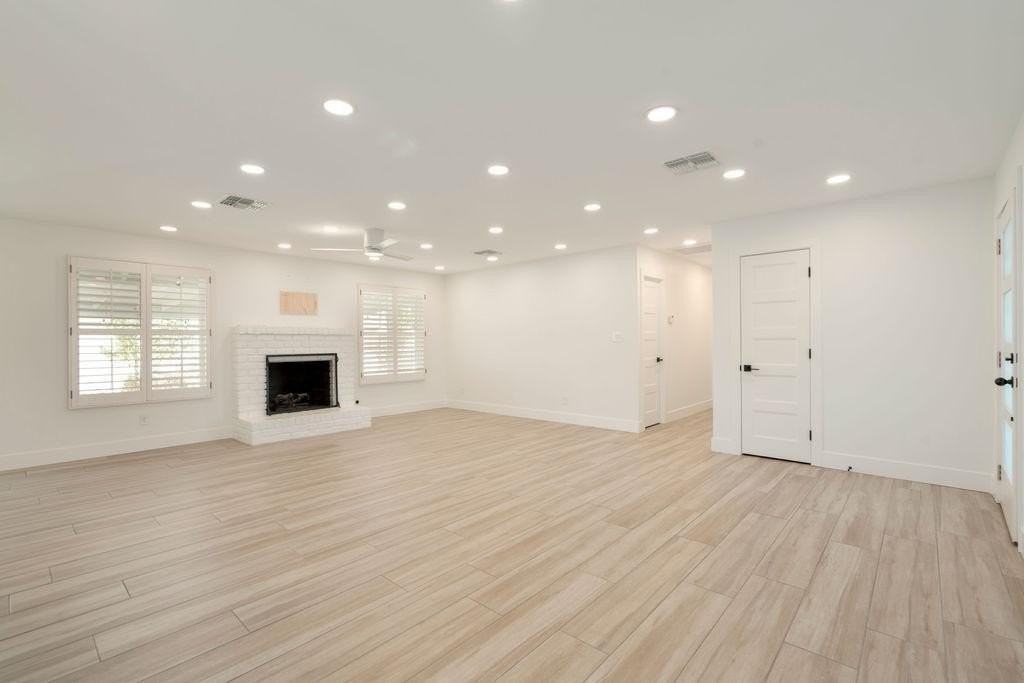 8656 E Solano Dr - Photo 5 of 23