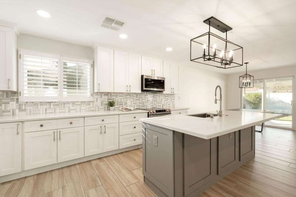 8656 E Solano Dr - Photo 7 of 23