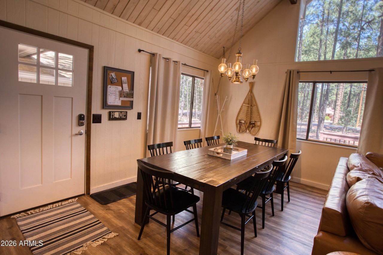 7897 Country Club Dr - Photo 6 of 24