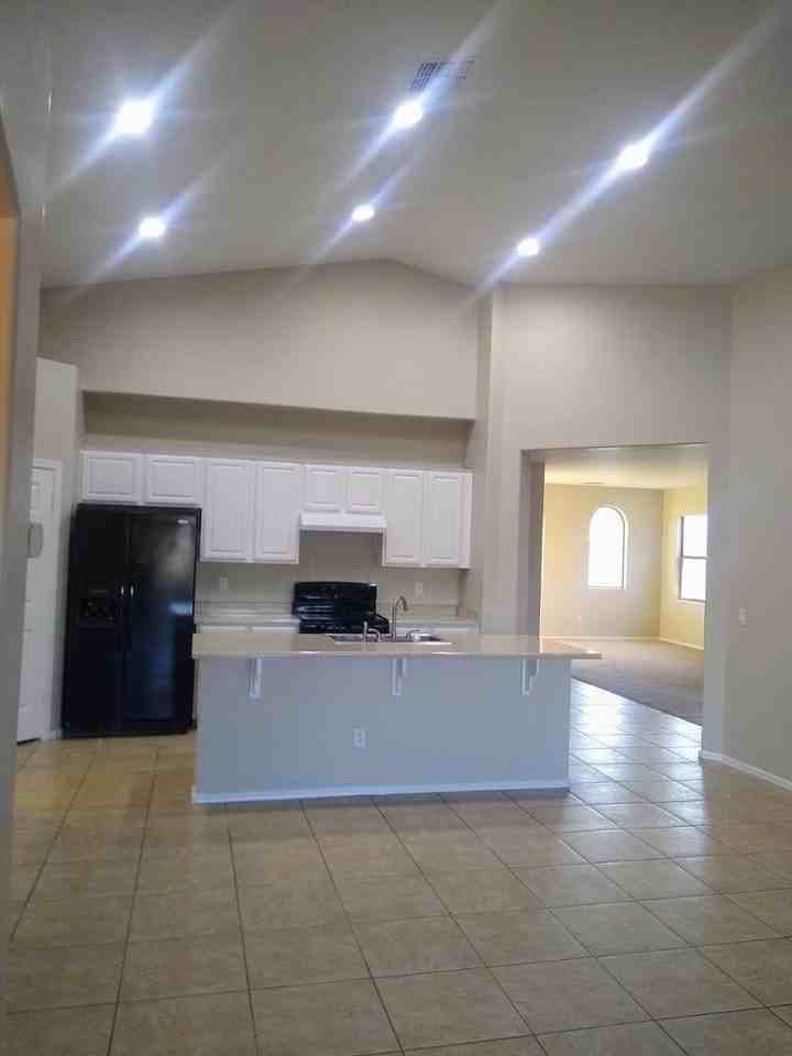 24744 W Illini St - Photo 3 of 18