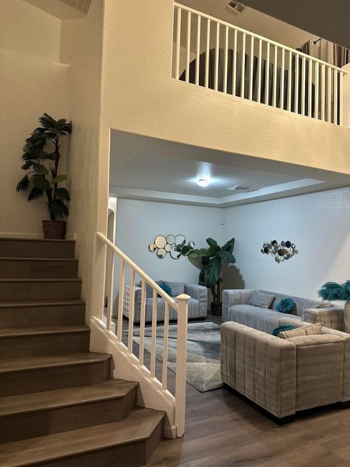 6424 N Florence Ave - Photo 3 of 15