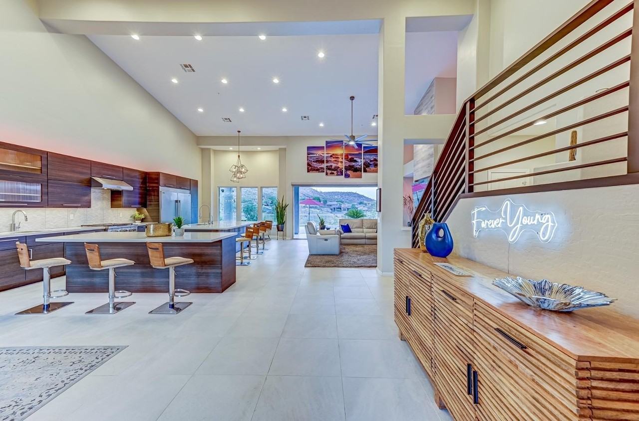 11033 N 138th Way - Photo 5 of 41