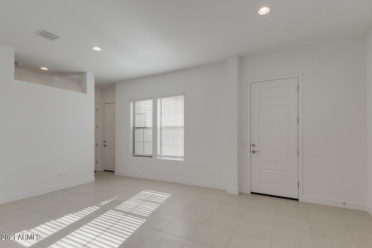 458 W Golden Aspen Dr - Photo 7 of 45