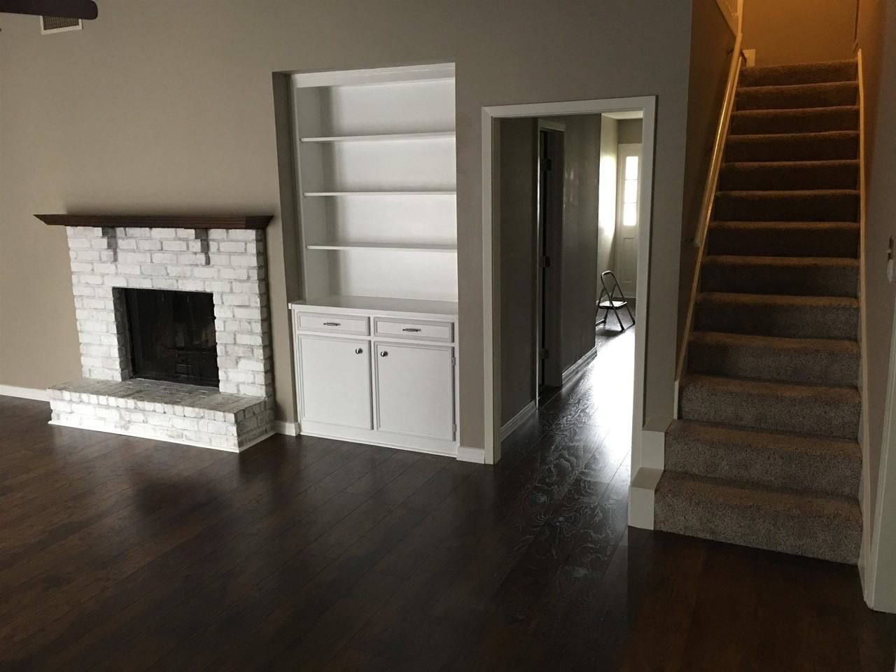 5750 Townhouse Ln - Photo 2 of 15