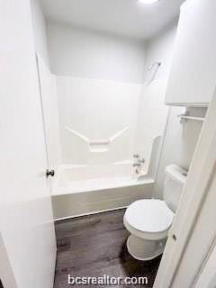701D Balcones Dr #51 - Photo 7 of 17