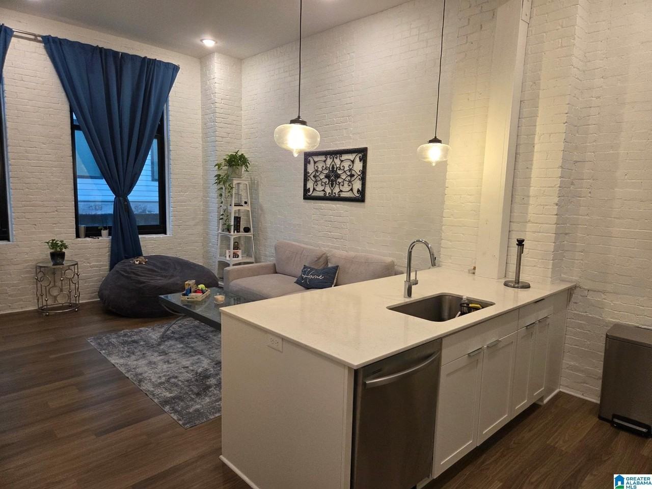 1329 4th Ave S #312 - Photo 4 of 10