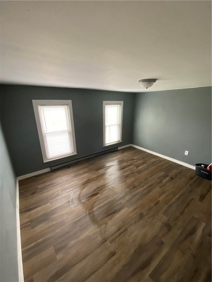 752 S Main St #2 - Photo 5 of 10