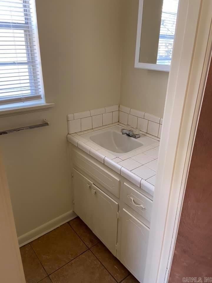 13 Rosemunn Dr - Photo 4 of 9