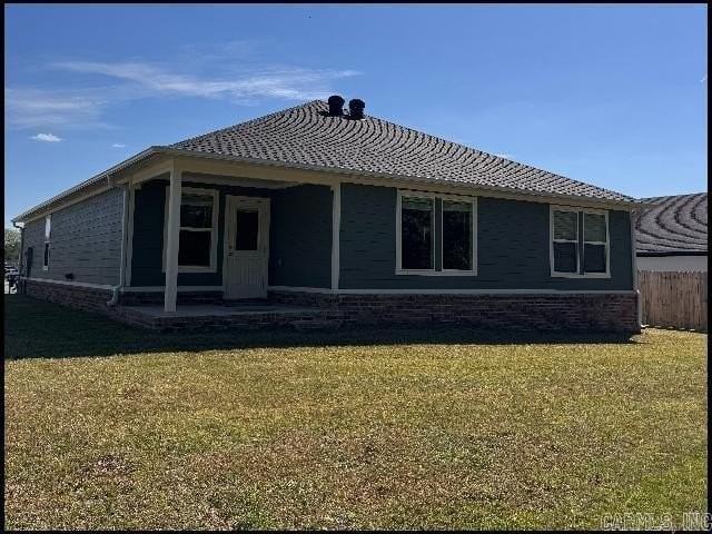 4344 Sloan Dr - Photo 3 of 11